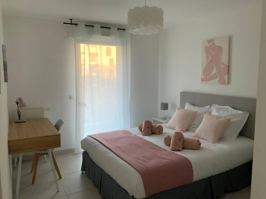 Logement Cosy Climatise Avec Parking Aix-en-Provence Eksteriør billede